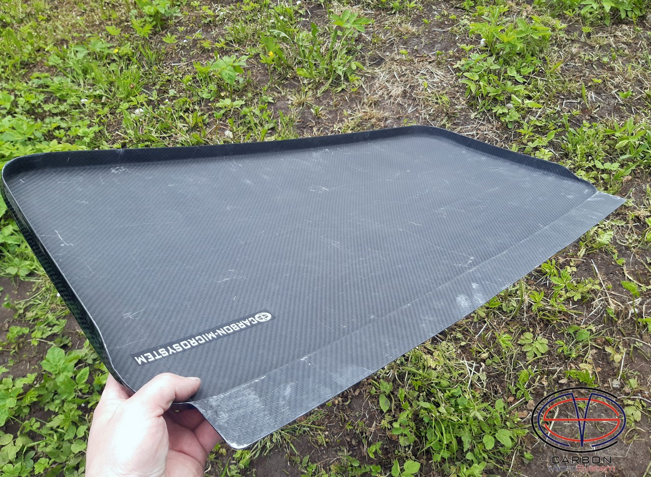 Sunroof delete panel from Carbon Fiber