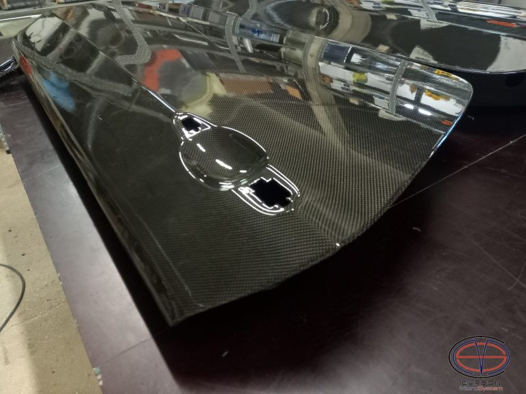 Carbon fiber doors for BMW M3 E92