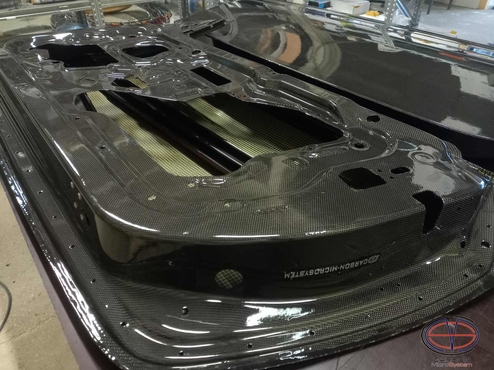 Carbon fiber doors for BMW M3 E92