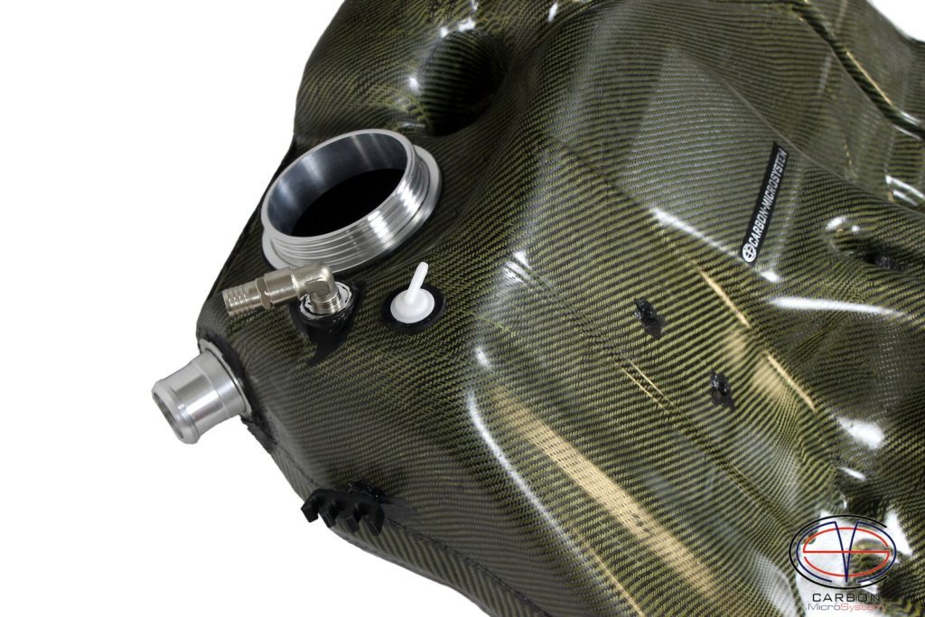 carbon-kevlar fuel tank Nissan