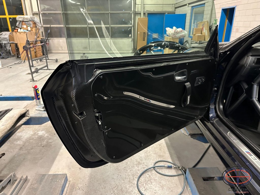 BMW E92 carbon fiber doors