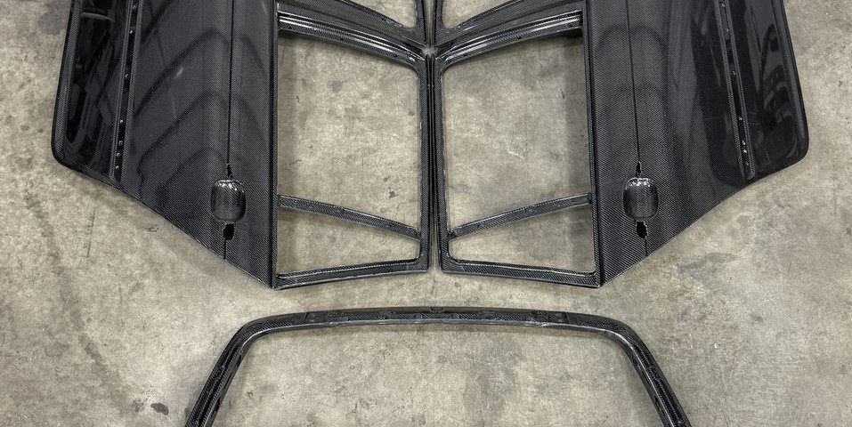 Carbon fiber Doors for BMW E46 Touring
