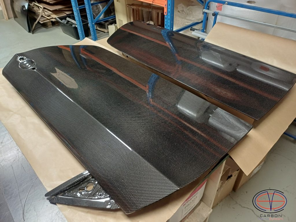 Carbon doors for BMW