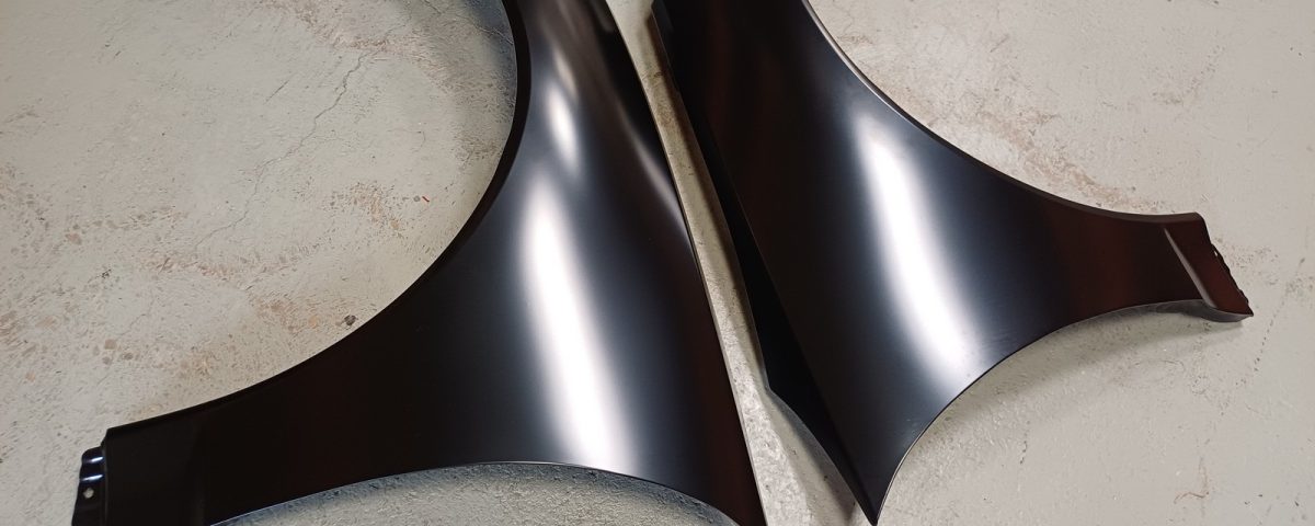 Carbon fenders celica t23